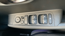 Hyundai INSTER 85kW 02 49kWh 5dr Auto Electric Hatchback